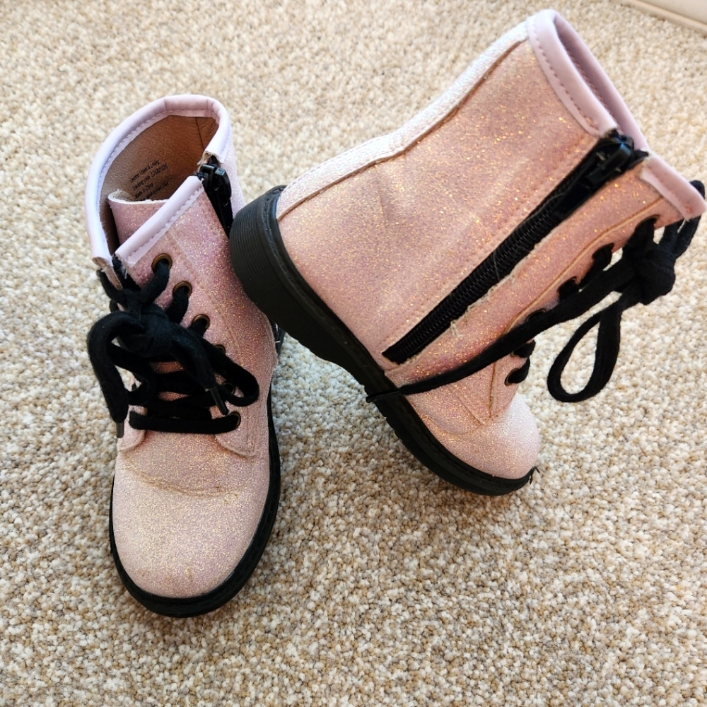 Monkey Feet opal pink glitter 2.0 boots